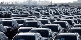 Δεκάδες μηνύσεις στον έμπορο αυτοκινήτων που εξαπατούσε αγοραστές – Έκλεινε τις μάντρες μέσα σε μια νύχτα