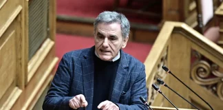 «Ομπρελίστας» βάζουν όρο για να πουν «ναι» σε συνεργασία με ΣΥΡΙΖΑ να μην ενεργοποιηθεί ο Τσίπρας!