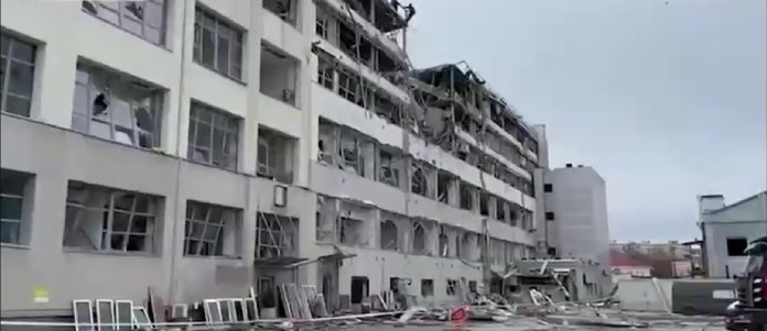 Κίεβο: Η Ρωσία ισοπέδωσε την «ουκρανική ΕΡΤ» που μετέδιδε τις ειδήσεις στο εξωτερικό (VIDEO)