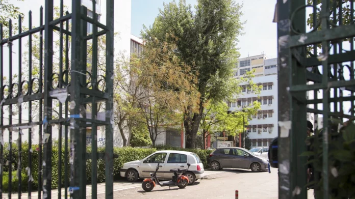 Η ανακοίνωση της ΕΛΑΣ για το ΑΠΘ: 20 άτομα έκαναν επιχείρηση ανακατάληψης