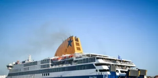 Σύρος: Η απάντηση του υπουργείου Ναυτιλίας για το χάος με τους εκατοντάδες επιβάτες και την έκτακτη δρομολόγηση