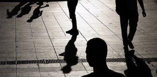 Κυβέρνηση: H Standard & Poor’s, η ΕΛΣΤΑΤ και η δύσκολη μάχη της καθημερινότητας