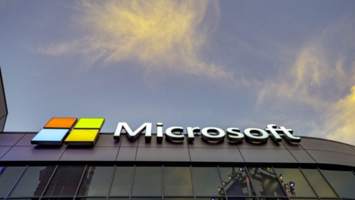 Μicrosoft: Υπάλληλοι της εταιρείας έκαναν διαμαρτυρία για τη συνεργασία με το Ισραήλ εν μέσω παρουσίασης του CEO – «Έχετε αίμα στα χέρια σας»