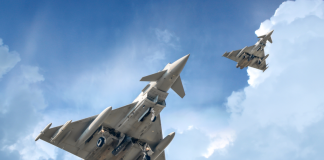 Βρετανικά μαχητικά αναχαίτισαν ρωσικά πολεμικά αεροσκάφη στη Βαλτική