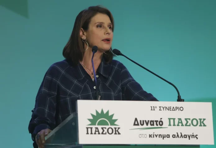 Το …τροπάριο της Μπατζελή και τα διλήμματα της Χαριλάου Τρικούπη
