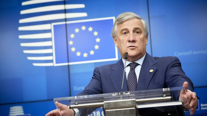 Οι Ρώσοι δεν έκαναν «λάθος» όταν αποφάσισαν να εισβάλουν στην Ουκρανία, απαράδεκτη η επίθεση στο Σούμι, λέει ο Ταγιάνι