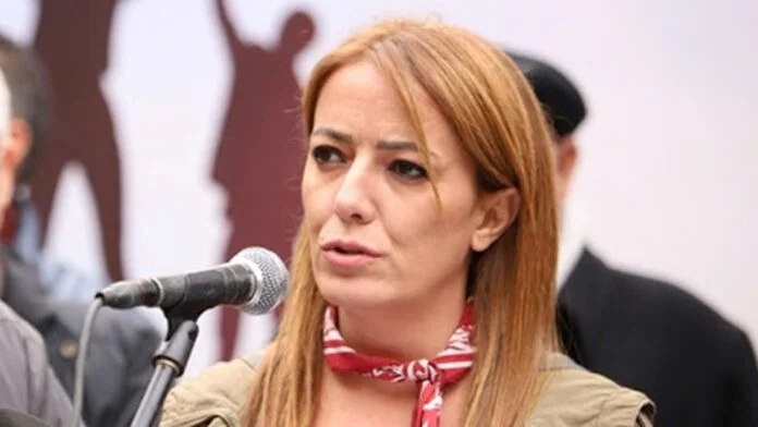 aysemden-akin-696x392