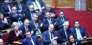 Φοβάται ο Γιάννης το θεριό και το… θεριό τον Γιάννη