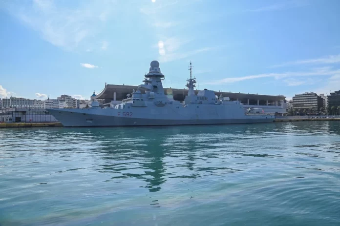 Επικοινωνιακό παιχνίδι με τα γαλλικά όπλα για να «χρυσωθεί» το… καλώδιο