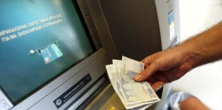 Η κυβέρνηση επιχειρεί να συμμαζέψει την ανεξέλεγκτη βιομηχανία επιδομάτων που η ίδια δημιούργησε