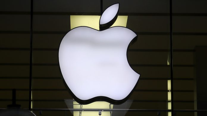 Κομισιόν: Πρόστιμα 500 εκατ. σε Apple και 200 εκατ. ευρώ σε Meta για παράβαση των ψηφιακών κανόνων