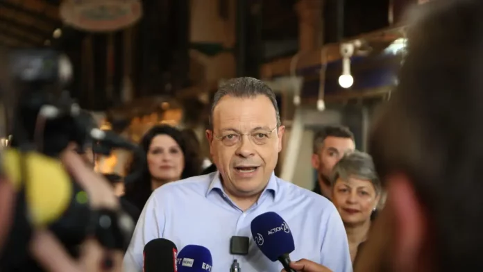 Εντολή στους βουλευτές του ΣΥΡΙΖΑ για «εξόρμηση» τις μέρες του Πάσχα