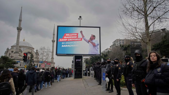 Ιμάμογλου: Βάζει πλάτη στον… Ερντογάν για τα Eurofighter – Έκκληση στη Γερμανία να δώσει τα μαχητικά στην Τουρκία