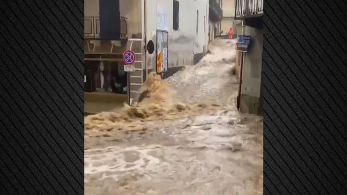 Κακοκαιρία πλήττει τη βορειοδυτική Ιταλία με καταρρακτώδεις βροχές – Δείτε βίντεο