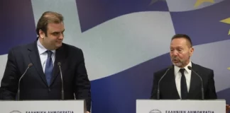 Οι δασμοί «ψαλιδίζουν» τις παροχές