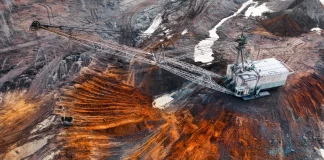 Ουκρανία: Θέλουμε να κλείσει η συμφωνία με τις ΗΠΑ για τα ορυκτά το συντομότερο, λέει το Κίεβο