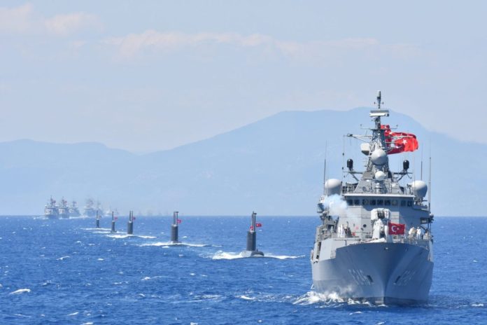 Τουρκία: Σφοδρές αντιδράσεις και απειλές πολέμου από το κόμμα Ιμάμογλου για τον Θαλάσσιο Χωροταξικό Σχεδιασμό