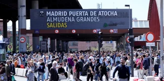 Όλα ανοιχτά για τα αίτια του μπλακ άουτ, λέει ο Σάντσεθ – Συνεχίζεται 5 ώρες μετά η διακοπή ρεύματος