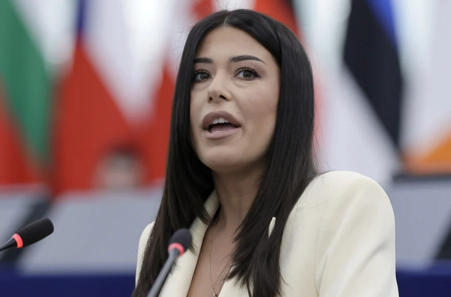 2117322c6ada336ab24e9942b02da20b_L