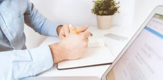 Λογιστές τιμωρούνται με εξοντωτικές ποινές ως συνυπεύθυνοι για φοροδιαφυγή και ξέπλυμα χρήματος