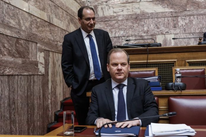 Στη δίνη της Προανακριτικής το πολιτικό σύστημα