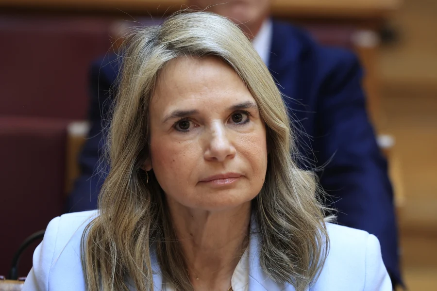 8d7976a6316a0612ae03f17d51dbd4c1_L