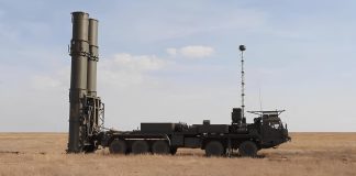 Μόσχα: «Το σύστημα αεράμυνας S-500 ικανό να καταρρίψει δορυφόρους χαμηλής τροχιάς»