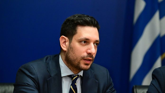 Κατατέθηκαν οι δύο πρώτες αγωγές αποζημίωσης για τα SMS του υπουργείου Μεταφορών