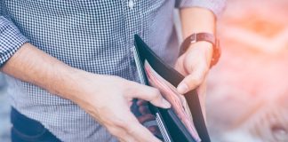 Κλείνοντας το χάσμα: Η συνεχής άνοδος του κατώτατου μισθού στην Κεντρική και Ανατολική Ευρώπη – Ξεπέρασαν την Ελλάδα