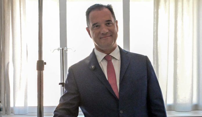 Άδωνις Γεωργιάδης: Χαστούκι
