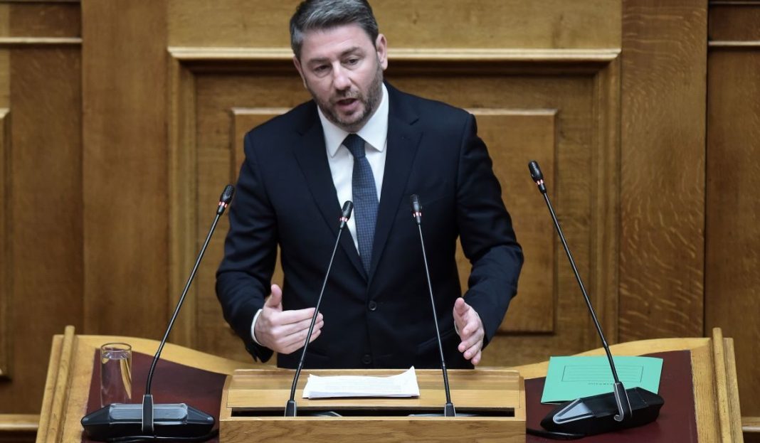 androulakis-1200x700