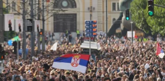 Νέες διαδηλώσεις φοιτητών στη Σερβία με αίτημα την διεξαγωγή πρόωρων βουλευτικών εκλογών