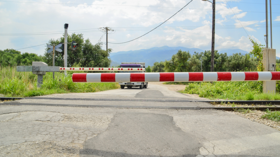 crossing_arxeio_greece
