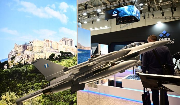 Τρία μεγάλα επιχειρηματικά σχήματα στοχεύουν στον τομέα της αμυντικής βιομηχανίας – Οι «ευλογίες» του Μαξίμου