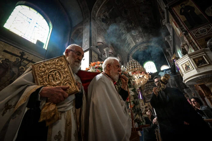 imgonline-com-ua-resize-Es928KBJnScQhG-696x464