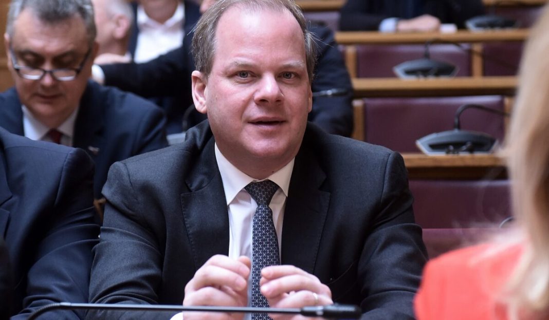 ÄÉÁÑÊÇÓ ÅÐÉÔÑÏÐÇ ÄÇÌÏÓÉÁÓ ÄÉÏÉÊÇÓÇÓ, ÄÇÌÏÓÉÁÓ ÔÁÎÇÓ ÊÁÉ ÄÉÊÁÉÏÓÕÍÇÓ<BR><BR>