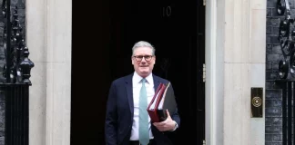 Βρετανία: Τρεις ύποπτες πυρκαγιές σε περιουσιακά στοιχεία του Στάρμερ μέσα σε 3 ημέρες – Συνελήφθη 21χρονος