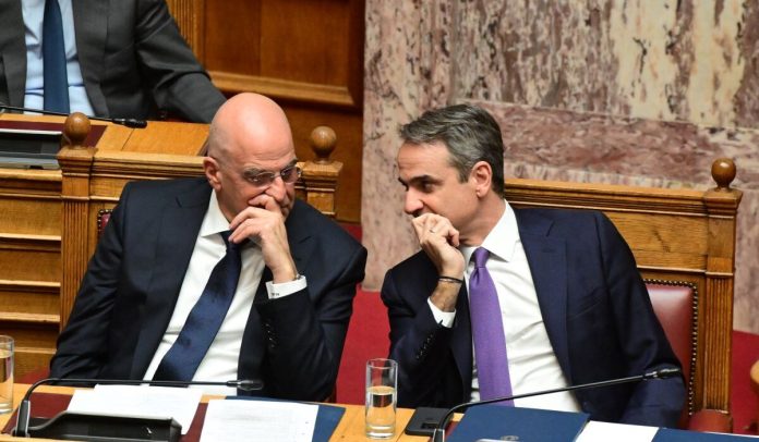 Το «καπέλο» Μητσοτάκη στον Δένδια με τη σύσταση της Γραμματείας Εθνικής Ασφάλειας στο Μαξίμου