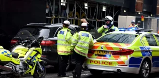 Επίθεση με μαχαίρι σε μουσικό δρώμενο στο Λονδίνο – Πέντε τραυματίες