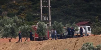 Οριοθετήθηκε η φωτιά στα Σπάτα – Οι φλόγες έκαιγαν σε δύσβατο σημείο