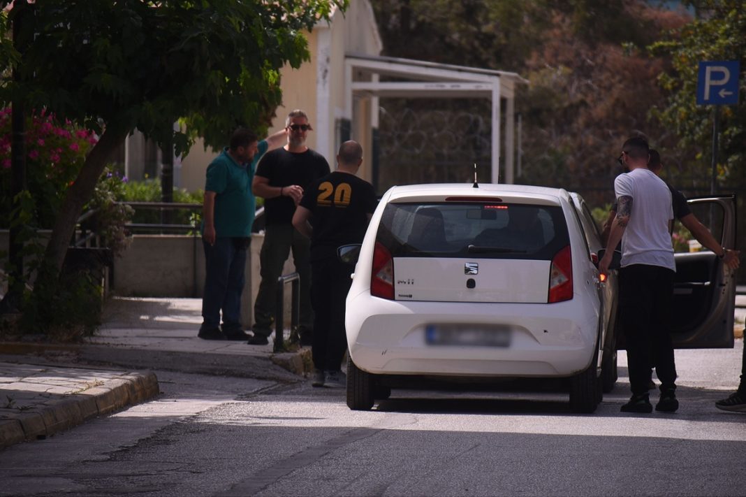 ÌÅÔÁÃÙÃÇ ÓÔÏÍ ÅÉÓÁÃÃÅËÅÁ ÓÔÇÍ ÅÕÅËÐÉÄÙÍ ÔÙÍ ÔÑÉÙÍ ÓÕËËÇÖÈÅÍÔÙÍ ÃÉÁ ÔÇÍ ÕÐÏÈÅÓÇ ÓÔÇ ÑÁÖÇÍÁ