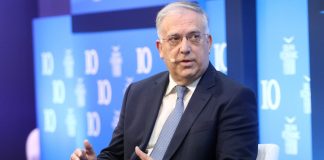 Θεοδωρικάκος: «Αναγκαιότητα η άρση της μονιμότητας στο Δημόσιο»