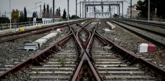 Αμαξοστοιχία ακινητοποιήθηκε λόγω ηλικιωμένου που βρισκόταν στις γραμμές, στο δρομολόγιο Θεσσαλονίκη-Σέρρες