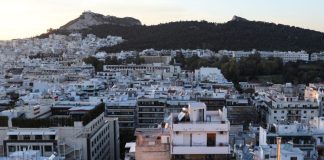 Στεγαστική κρίση: Αμείλικτοι αριθμοί, σκληρή πραγματικότητα – Μια βόμβα στην κοινωνική συνοχή