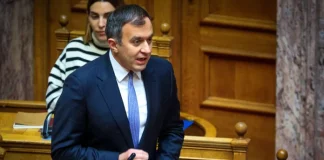 Οι Τούρκοι μας απειλούν και ο Χατζηβασιλείου ονειρεύεται τα λεφτά του διμερούς εμπορίου Ελλάδας-Τουρκίας!