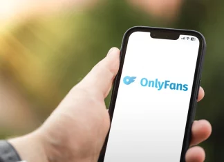 Βόλος: Συνομιλούσε με μοντέλα στο …OnlyFans και απείλησε την σύντροφό του όταν τον έπιασε “στα πράσα” Σουηδικό «μπλόκο» στο OnlyFans – Ψηφίστηκε νόμος που απαγορεύει την αγορά πορνογραφικού περιεχομένου από την πλατφόρμα