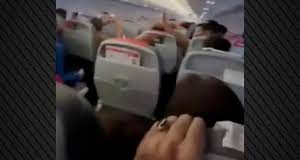 Πακιστάν: Αεροπλάνο εγκλωβίστηκε σε αμμοθύελλα – Τρομακτική προσγείωση από τις αναταράξεις