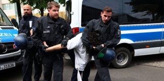 Γερμανία: Συνελήφθη 14χρονος που φέρεται να σχεδίαζε τρομοκρατική επίθεση στην Κολωνία