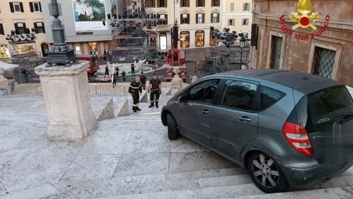 Ένας 80χρονος κατέβηκε με Mercedes τη Σκαλινάτα και το πλήρωσε ακριβά