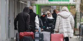 Η Γερμανία παγώνει την οικογενειακή επανένωση προσφύγων